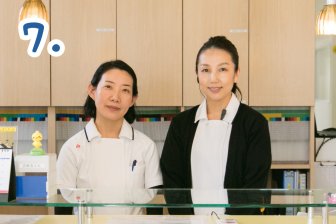 笑顔でお出迎え